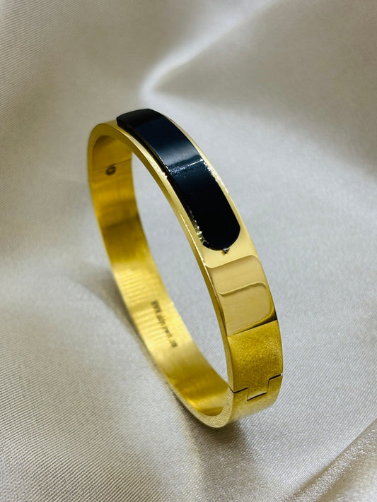 Shadow Sovereign Bracelet