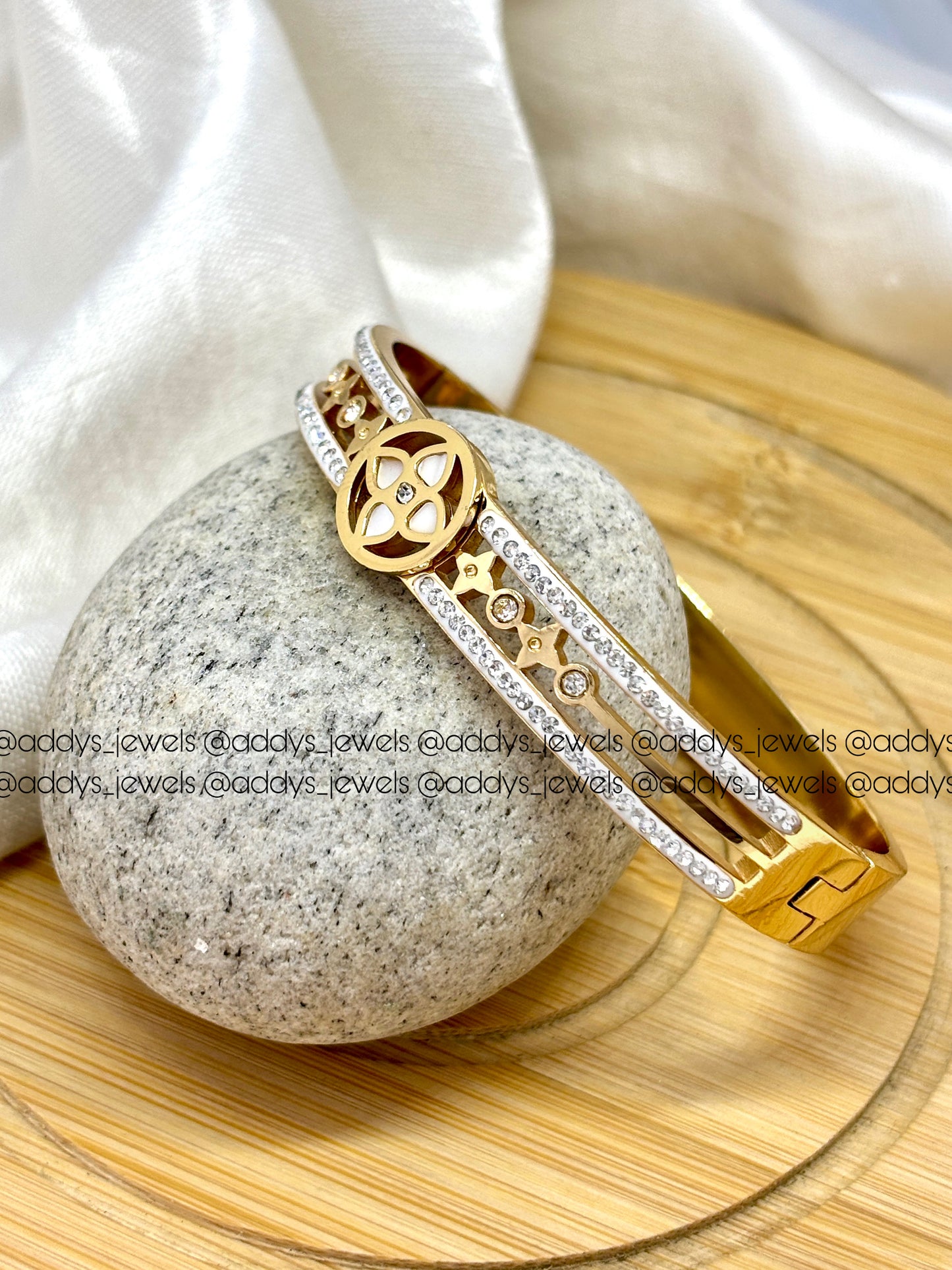 Celeste Bloom Bracelet