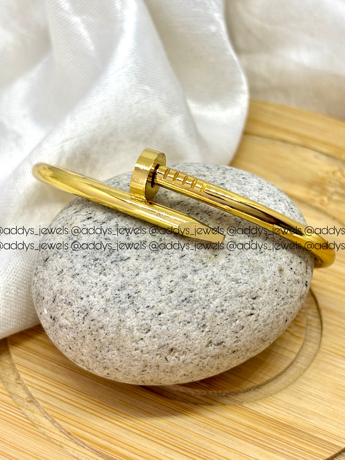 Nailhead Elegance Bracelet