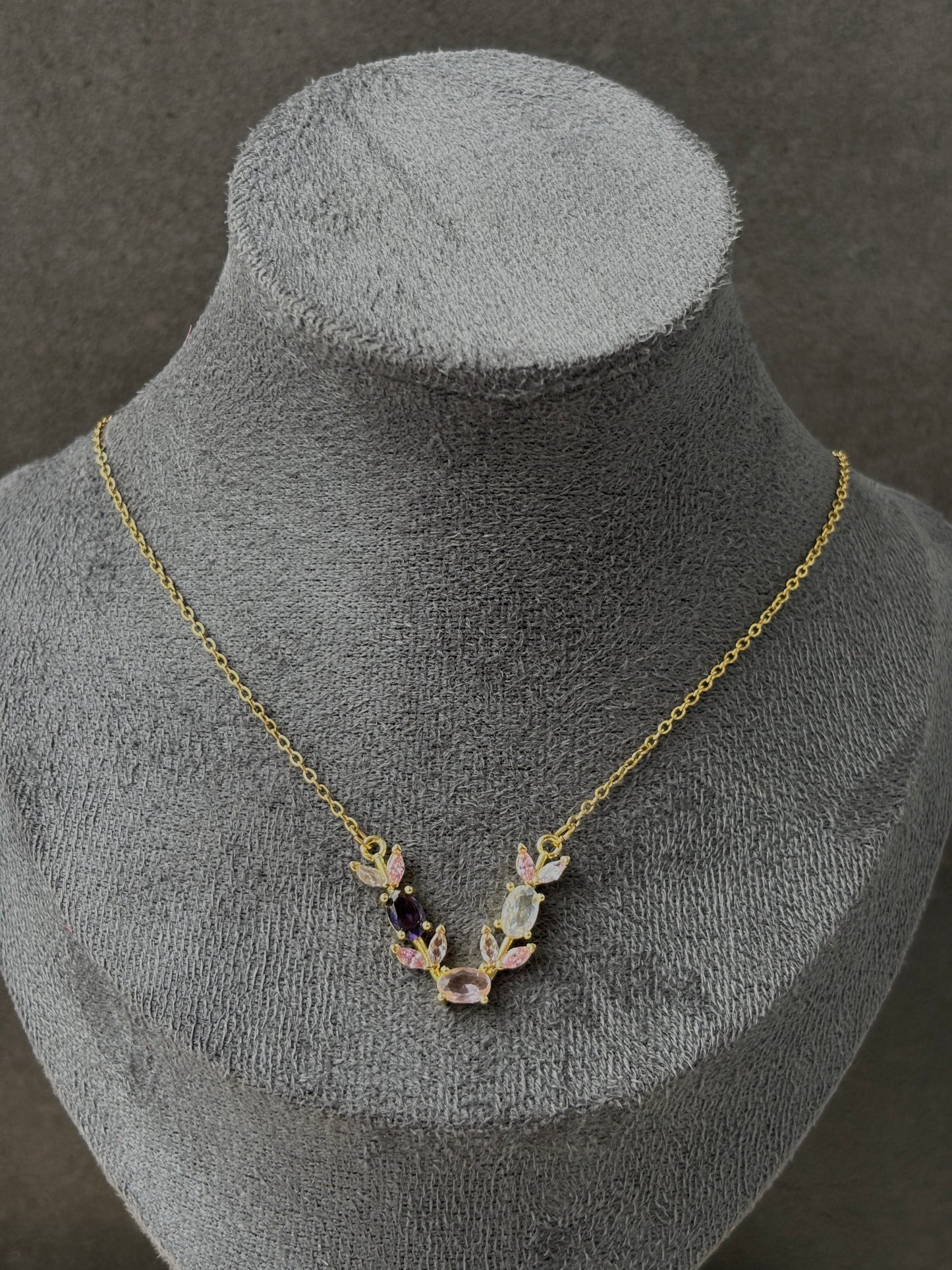 Tulip Necklace 🌷