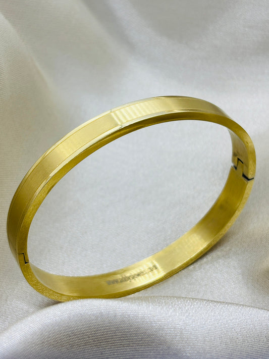 The Majestic Maze Bracelet