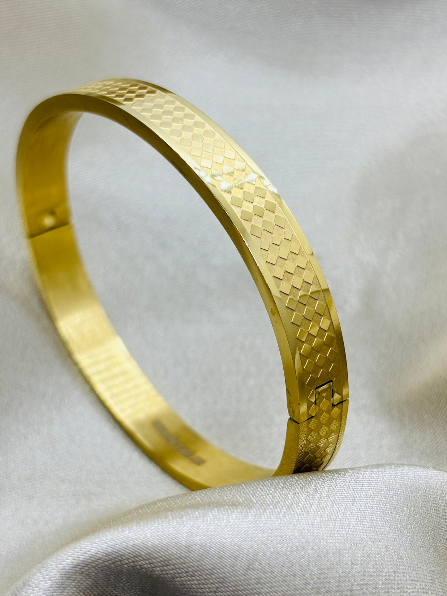 The Artisan Gold Bracelet