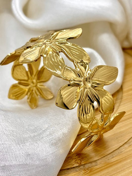 Petal Grace Cuff