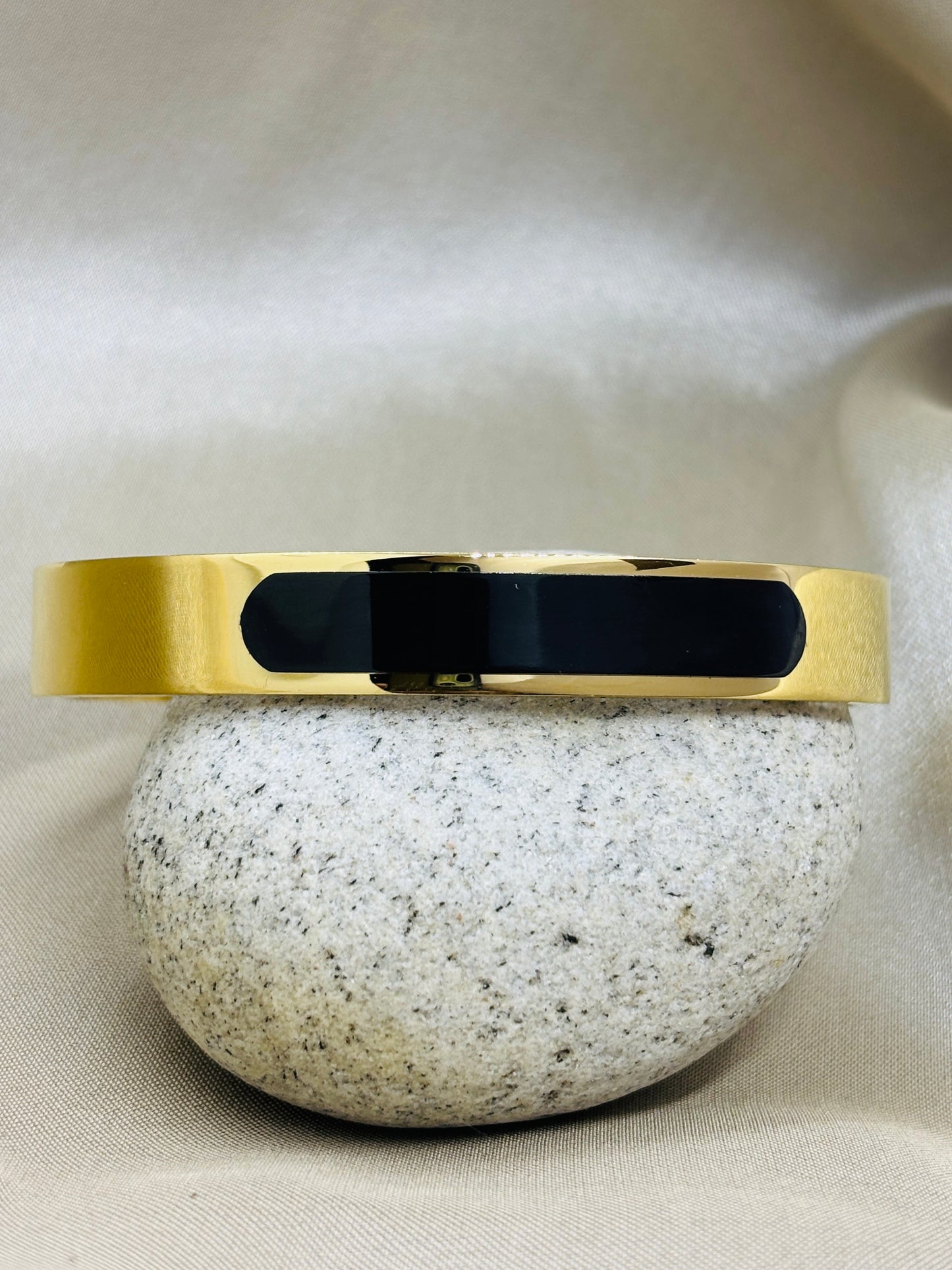 Shadow Sovereign Bracelet