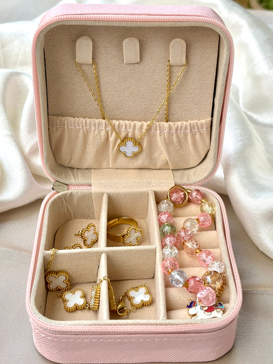 Anti-tarnish Clover Jewelry Box - (5 items + Free Organiser)