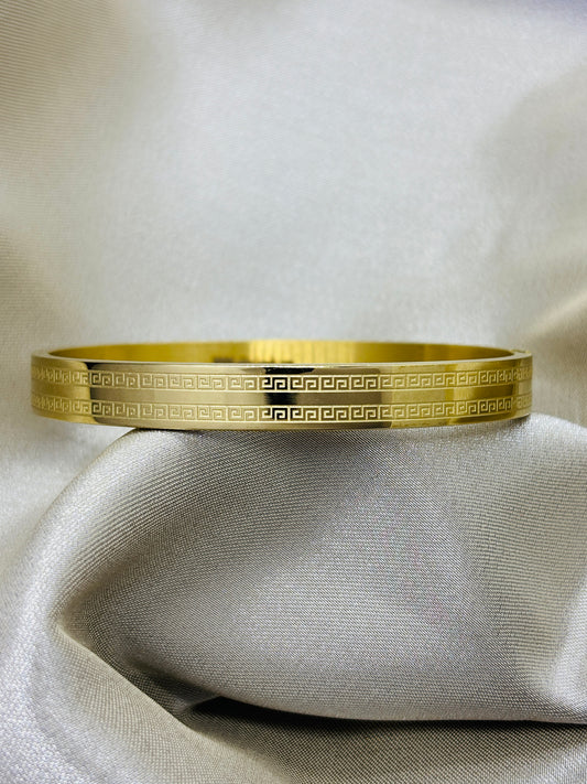 The Golden Grid Bracelet
