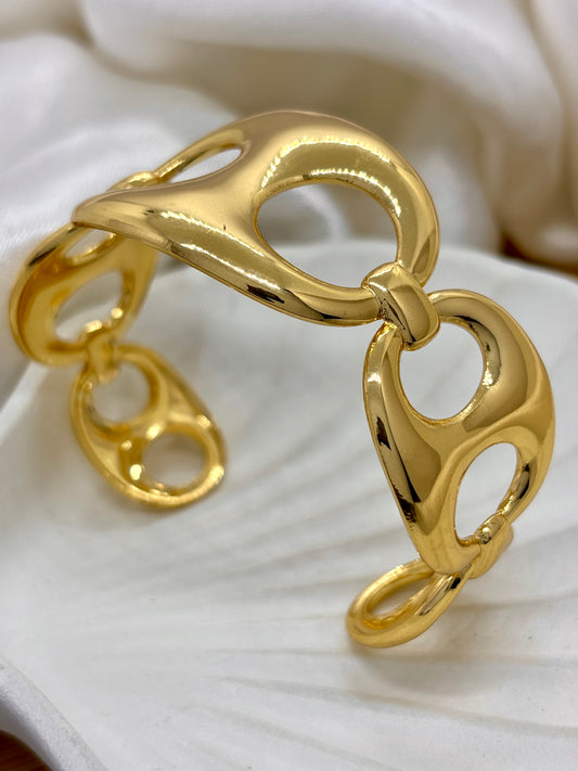 Looped in Gold Cuff