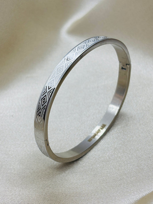 Diamond Echo Silver Bracelet