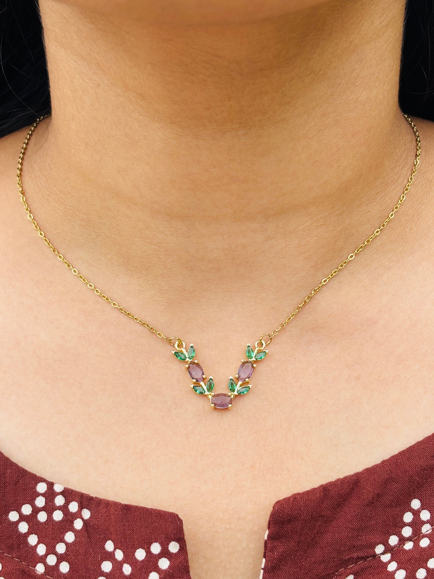 Floral Aura Tulip Pendant