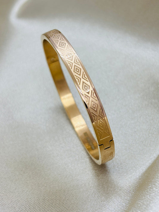 Diamond Echo Rose Gold Bracelet