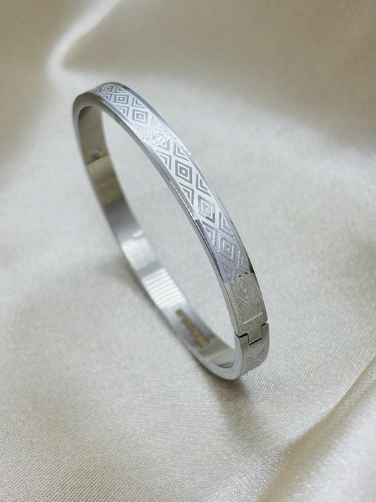 Diamond Echo Silver Bracelet