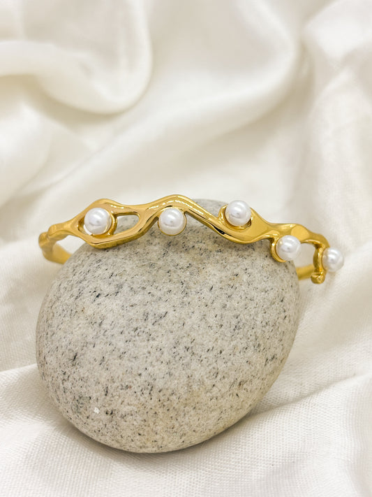 Golden Wave Pearl Cuff