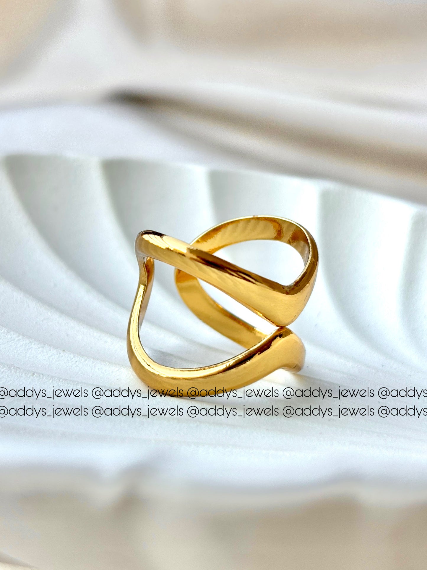 Loop Ring (ADJUSTABLE)