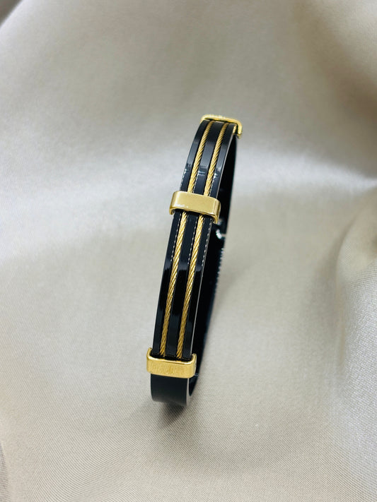 Ebony Twist Elegance Bracelet