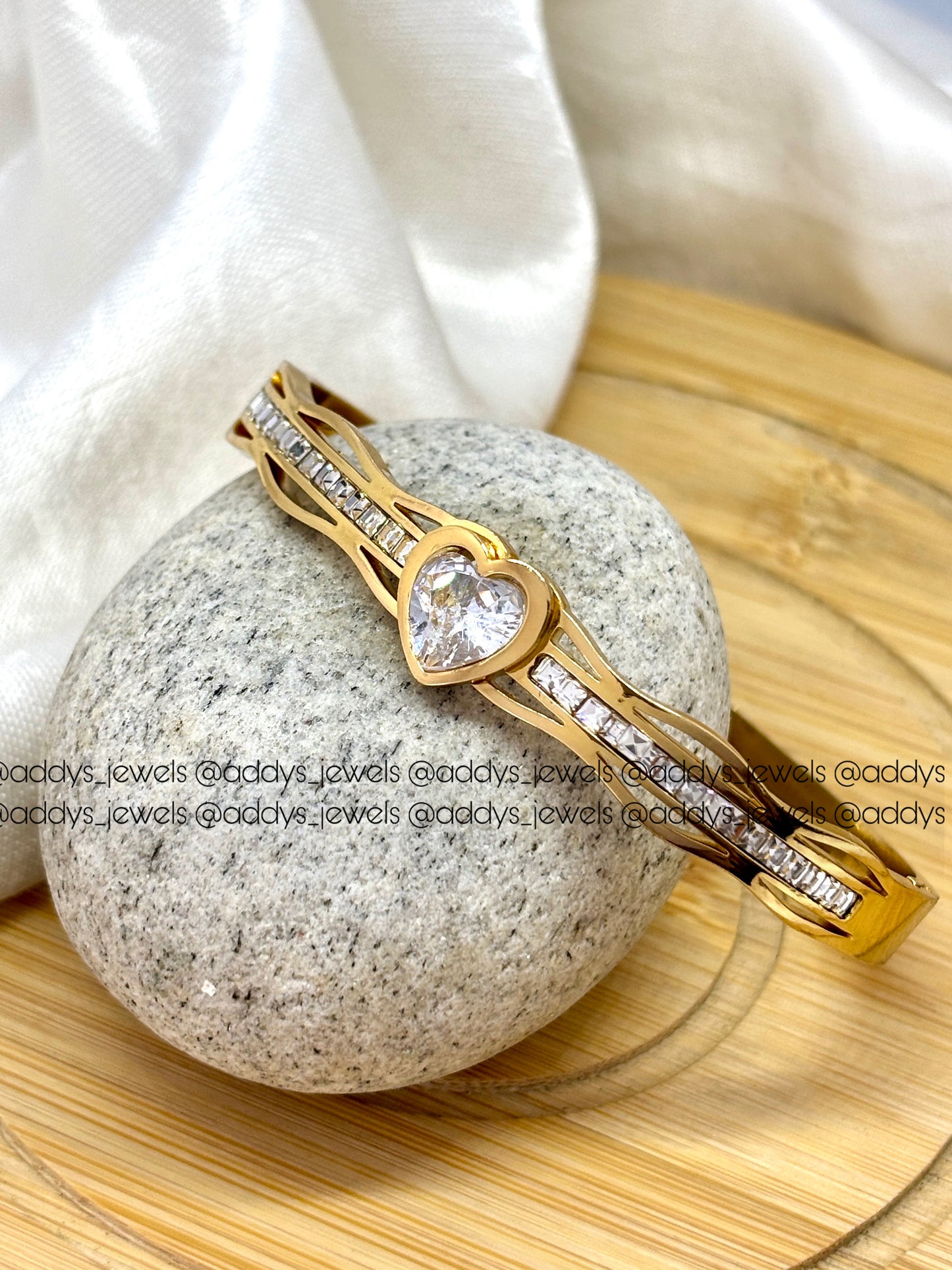 Crystal Link Bracelet