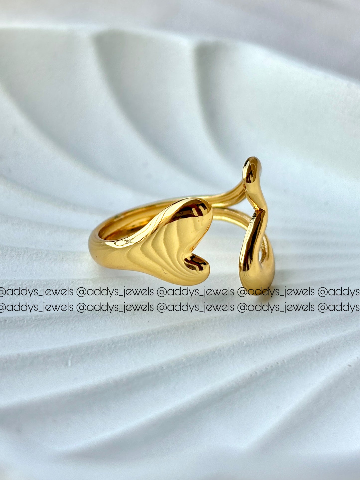 Open Heart Ring (ADJUSTABLE)