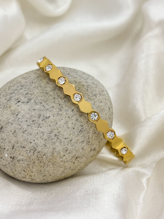 Hexa Shine Stone Cuff