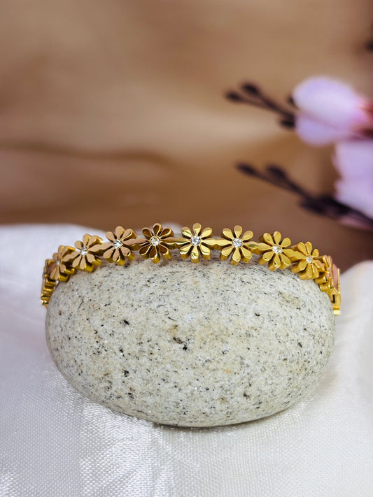 Daisy Chain Bracelet